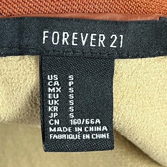 Caramel Brown Faux Leather Mini Skirt Size Small Skater Back Zipper - Picture 13 of 16